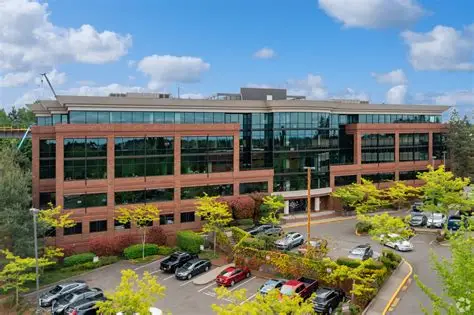 Redstone Corporate Center office building in Mountlake Terrace